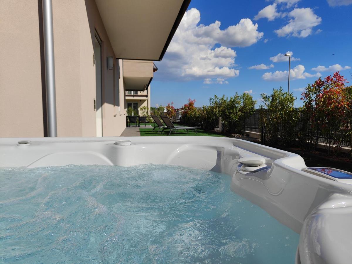 San Giorgio Design Home Con Jacuzzi Privata Cola  ภายนอก รูปภาพ
